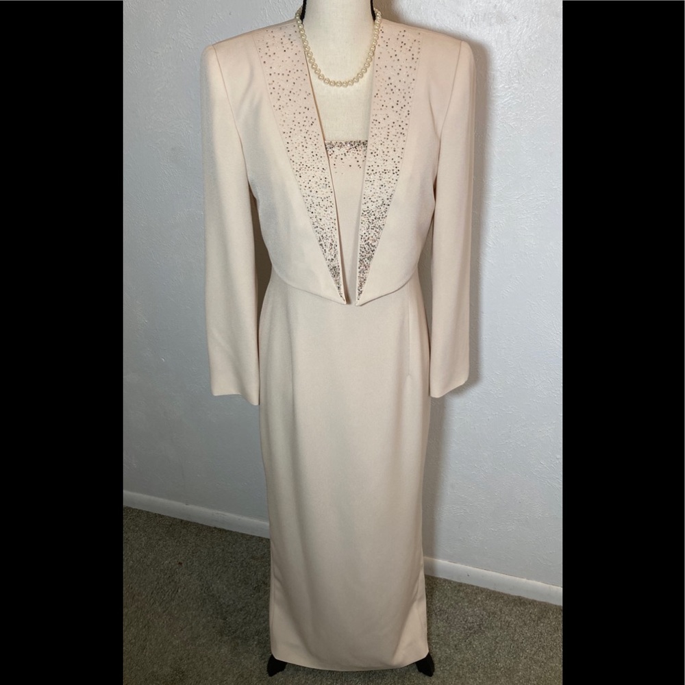 Daymor Couture by C Mercedes Ferreria Formal Dress